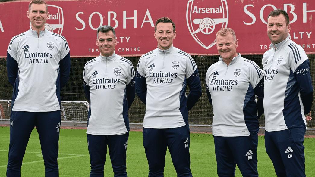 戴维, 霍斯曼为U