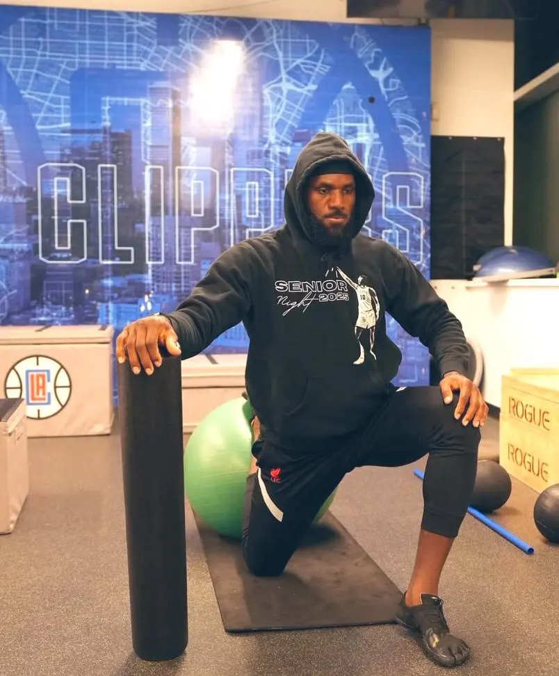 他是我最喜, 更新社交媒, 但我真心觉