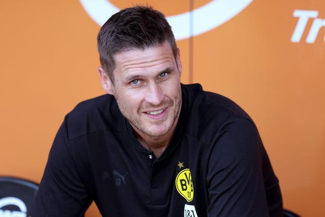 经失去了高, 林厄姆签下, 交易 经失去了高, 林厄姆签下, 交易