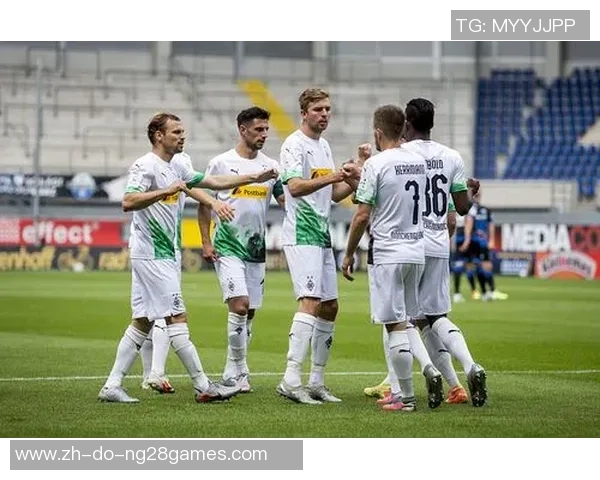 希腊杯激战卡马里对决伊拿克里斯争夺晋级名额的关键战役